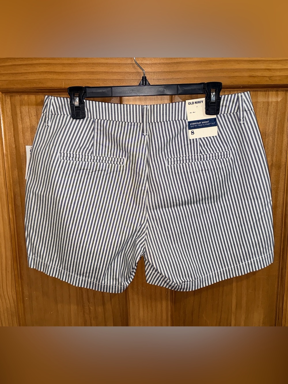 NWT Old Navy Women’s Bermuda Striped Shorts - Navy & White-8 - Picture 6 of 10